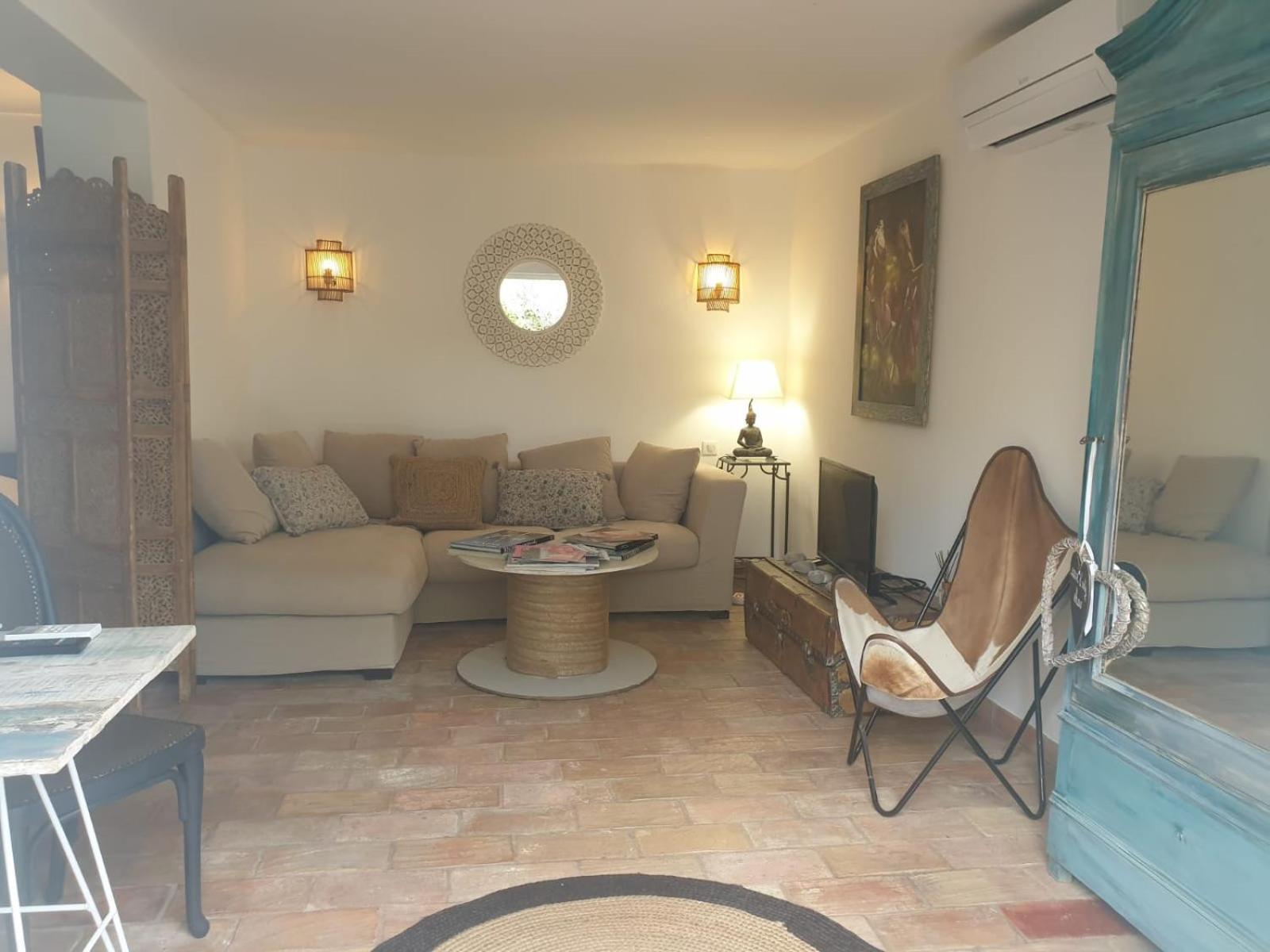 Habitación en casa particular Coeur D'arty Show La Garonnette-Plage